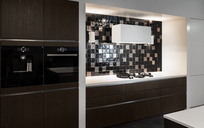 Wave 1120.406 LINE - 120 cm wandafzuigkap - geschikt voor lederen bekleding - 1 kleur naar keuze - interne motor recirculatie - LED - afzuigkapSpecialist.nl