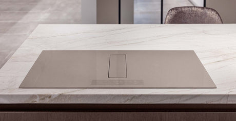 Wave Peyto 4114.02 in Champagne Gold ingebouwd in een werkblad